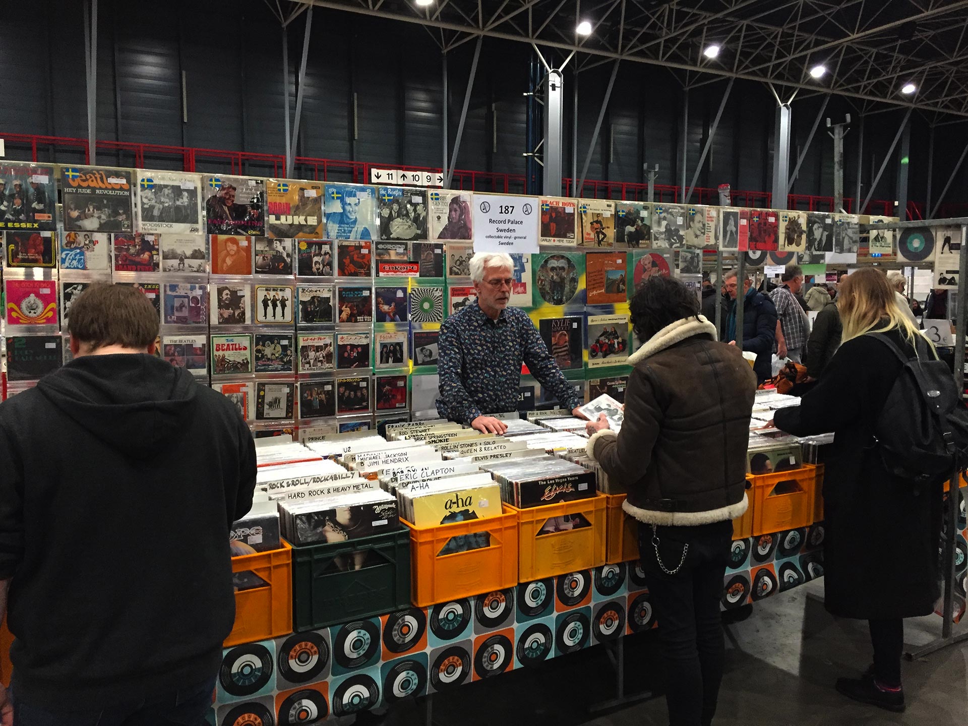 "Wading Through the World’s Biggest Vinyl Market in Utrecht"